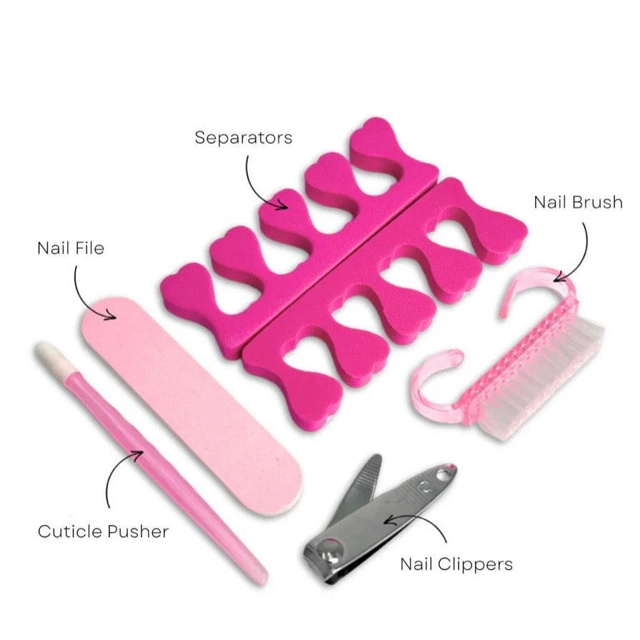A pink and white 5 piece mini manicure set 