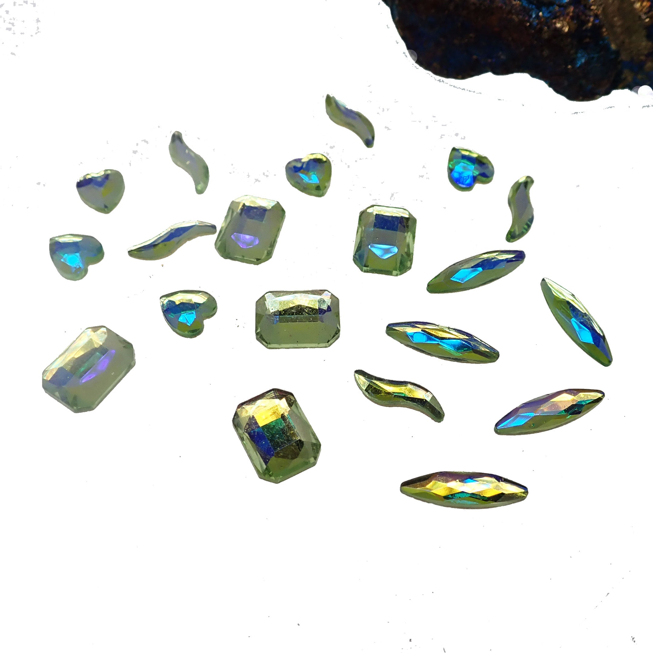 MIXED SHAPE NAIL CRYSTALS - GREEN RAINBOW BY CLAW CULTURE